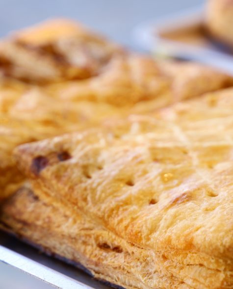 Empanada de Morcilla con cebolla confitada